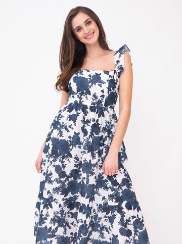 Highland Dress - Flowers For Evelyn in Monomoy