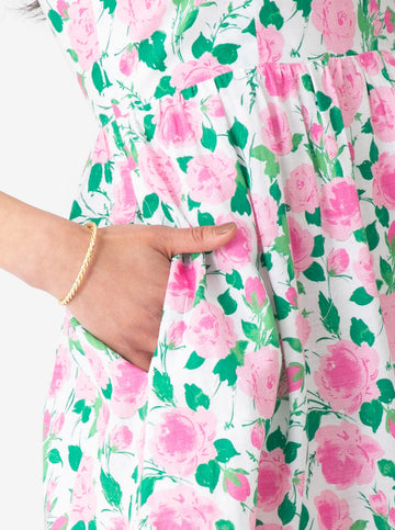 Highland Dress in Rosebud in Pink
