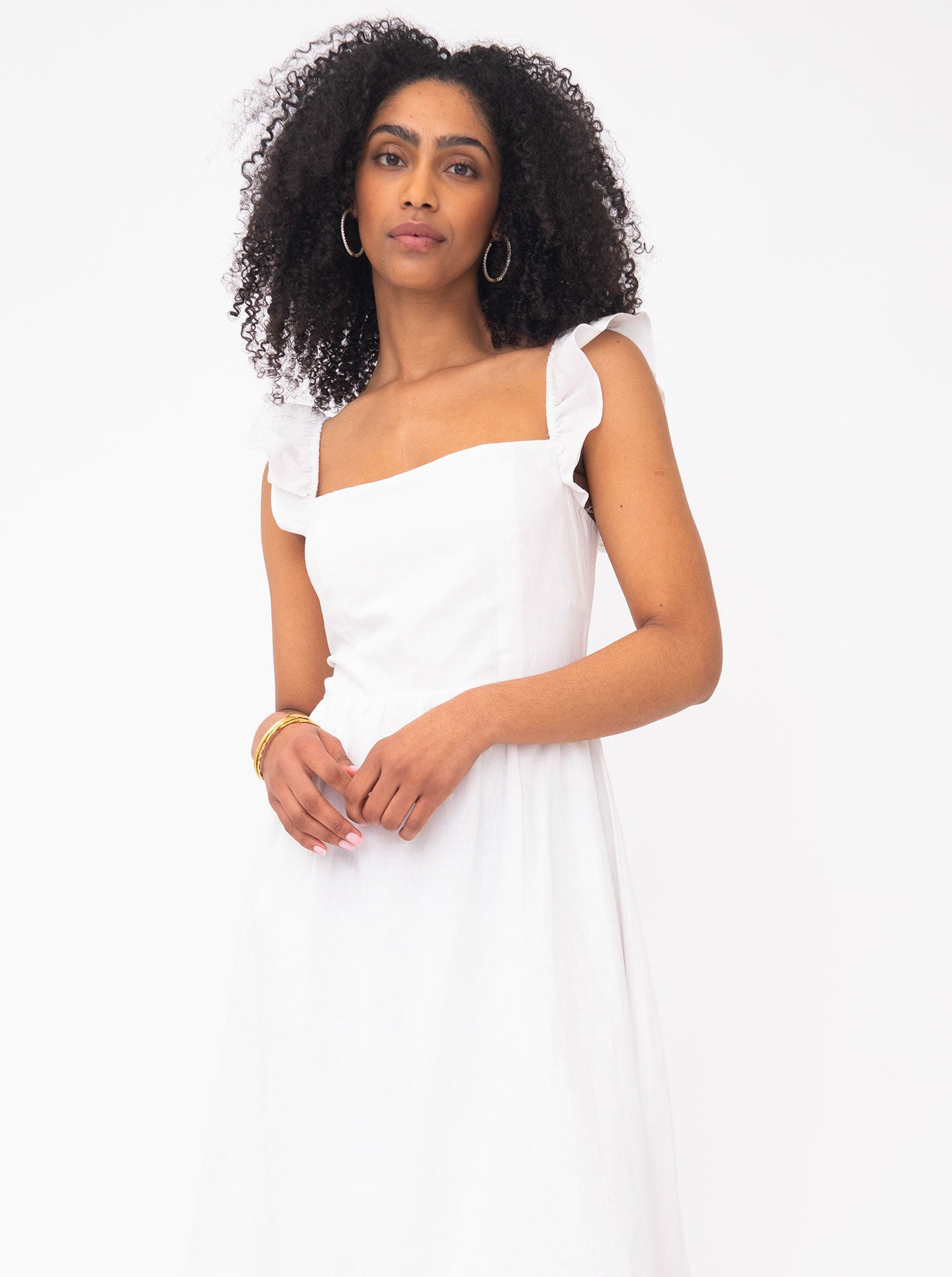 Highland Dress in Solid White S Highland Dress in Solid White S