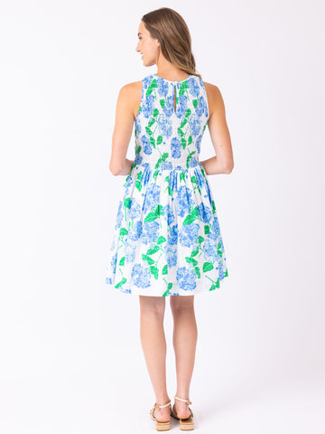 Mini Shaye in Hydrangea Walk White