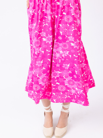 Sarah in Retro Floral Paradise Pink