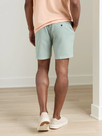 Crown Weekend Short in Sage Fog