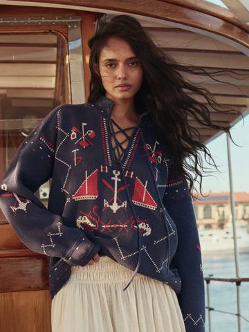 The Fisherman Laceup Pullover in Navy