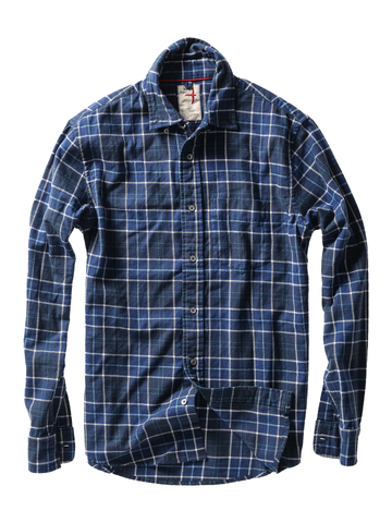 Flyweight Flannel in Dark Navy Plaid