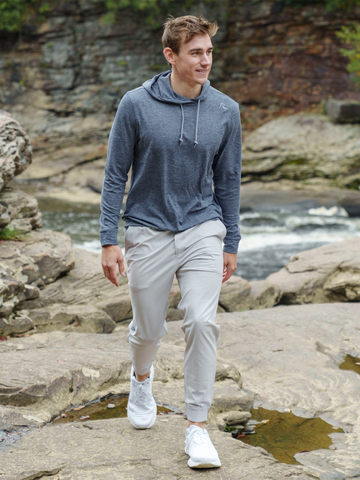 Hesi Hoodie in Heather Zone Blue