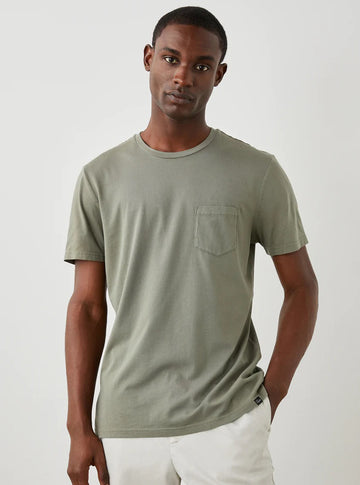 Johnny T-Shirt in Olive