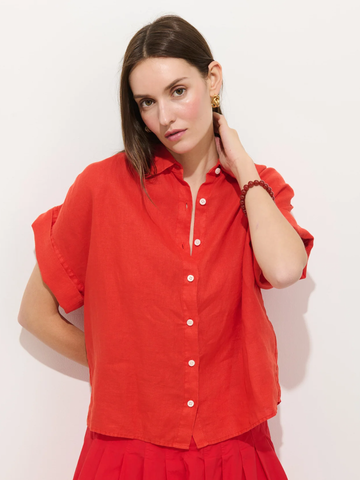 Maddie Blouse in Linen in Chili