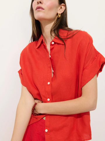 Maddie Blouse in Linen in Chili