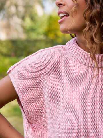 Montecito Vest in Coral Reef