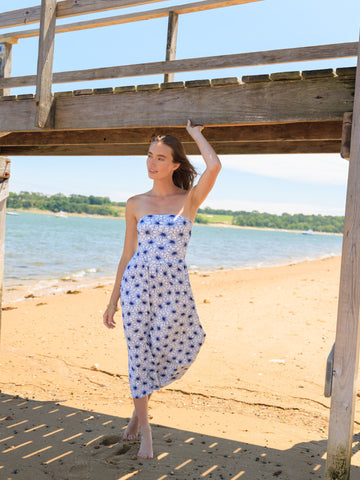 Sarah in Shoreline Petals Monomoy