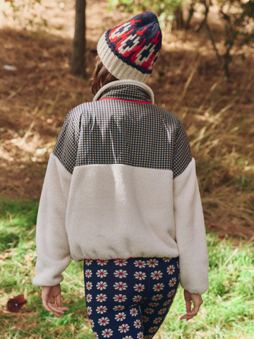 The Print-Mix Plush Terrain Half Zip in Mini Frosted Daisy & Cream