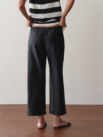 The Silk Taffeta Cargo Pant in Jet
